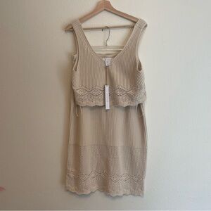 House of Harlow 1960 2 piece knit top and skirt set